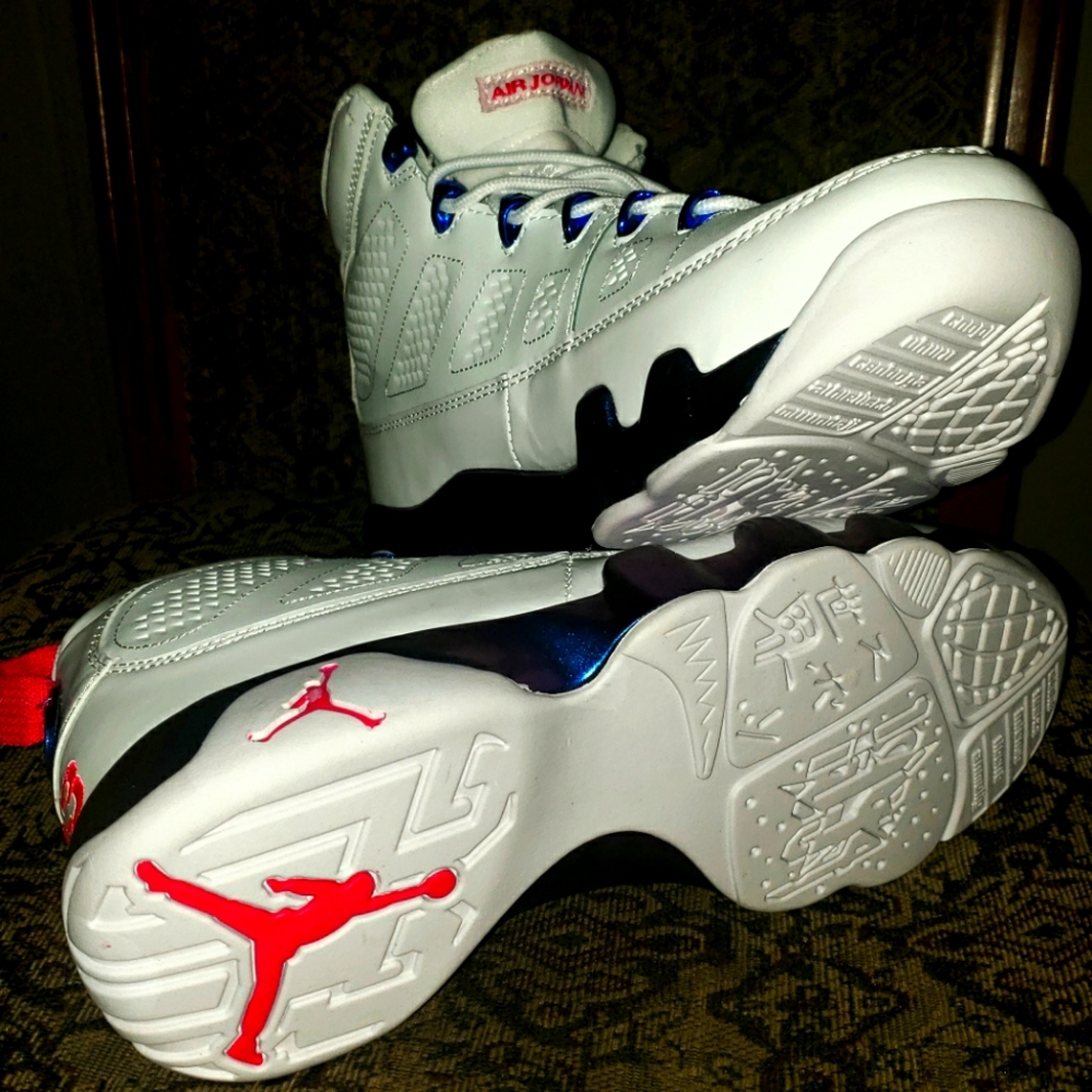 Nike Air Jordan Retro 9s
